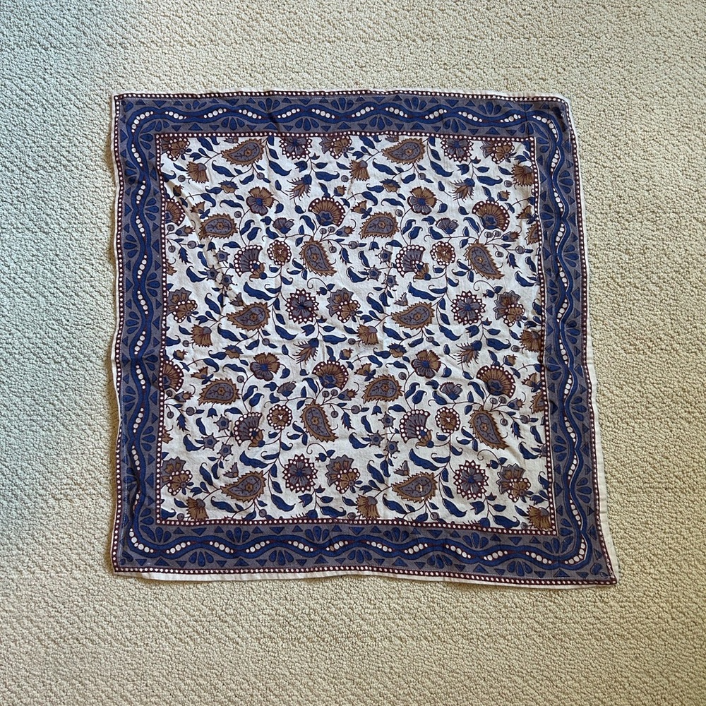 multicolored floral napkin